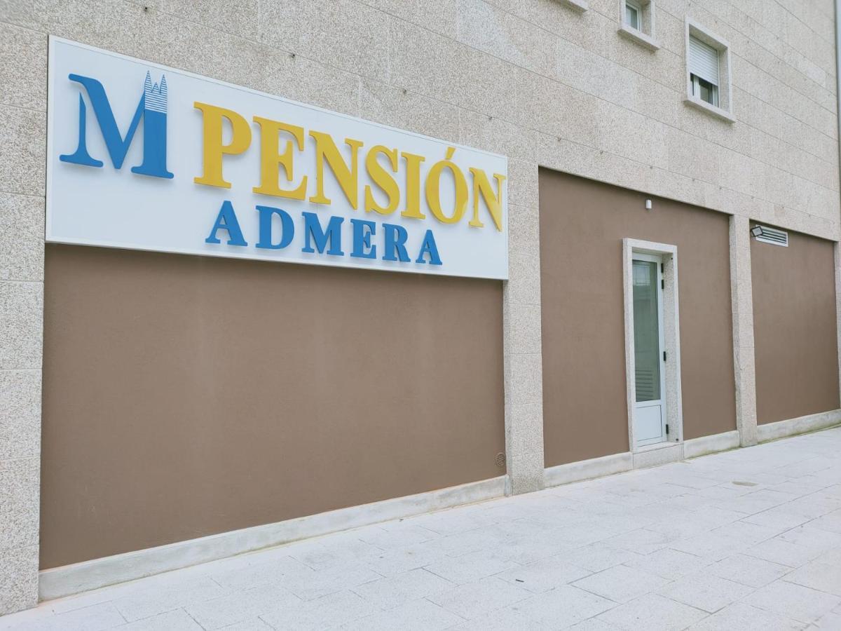 Pension Boutique Admera ซานติอาโก เด กอมโปสเตลา ภายนอก รูปภาพ